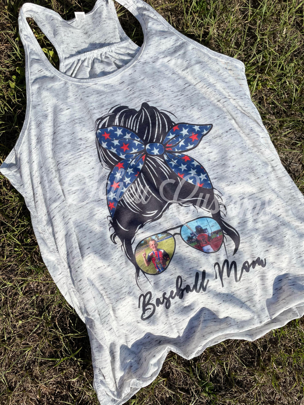 MESSY BUN with CUSTOMIZED GLASSES TEE